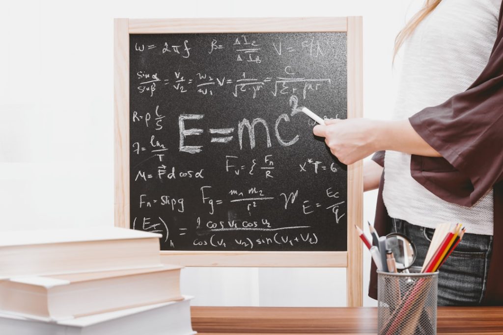 e-mc2-written-on-chalkboard-5ekw8z7cge4
